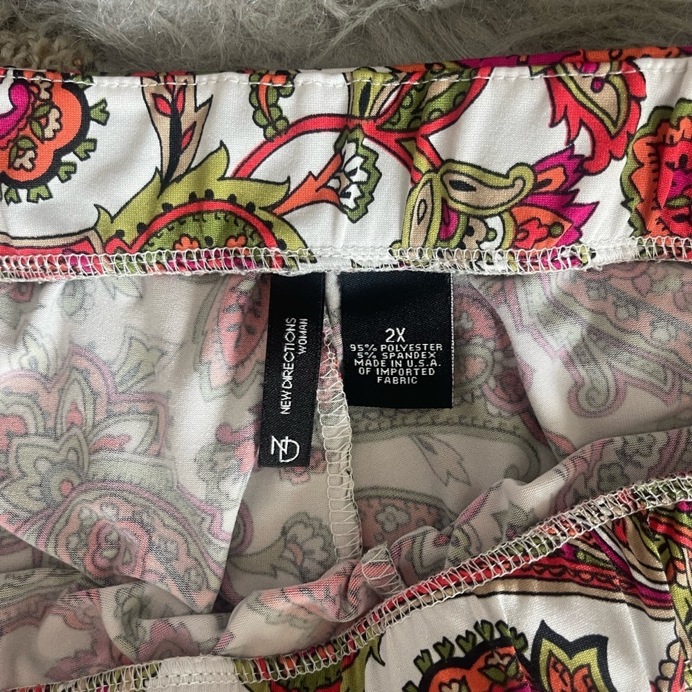 New Directions Colorful Paisley Wide-Leg Pants - Picture 5 of 10
